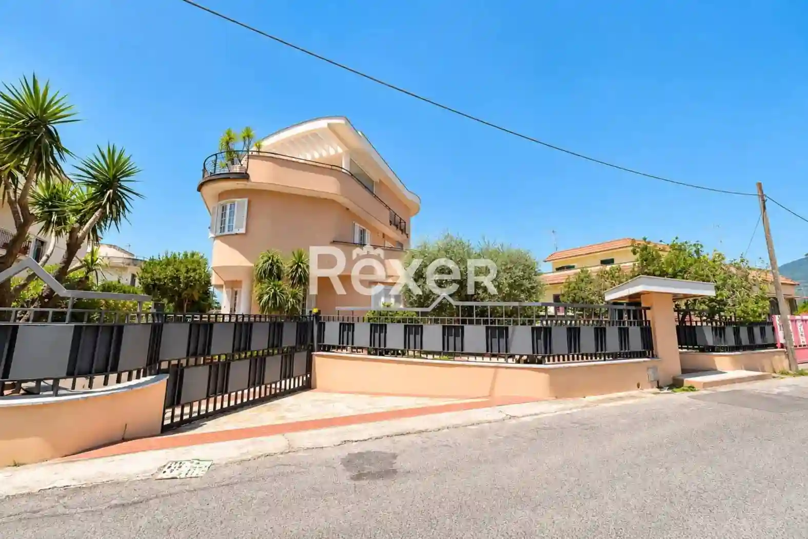 Villa - foto 2