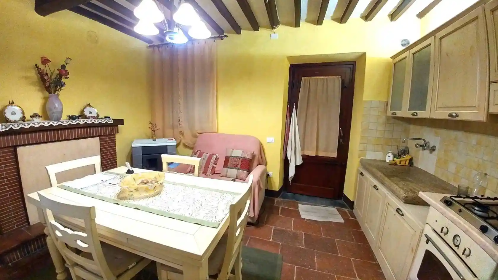 Casa indipendente in vendita a Lucca