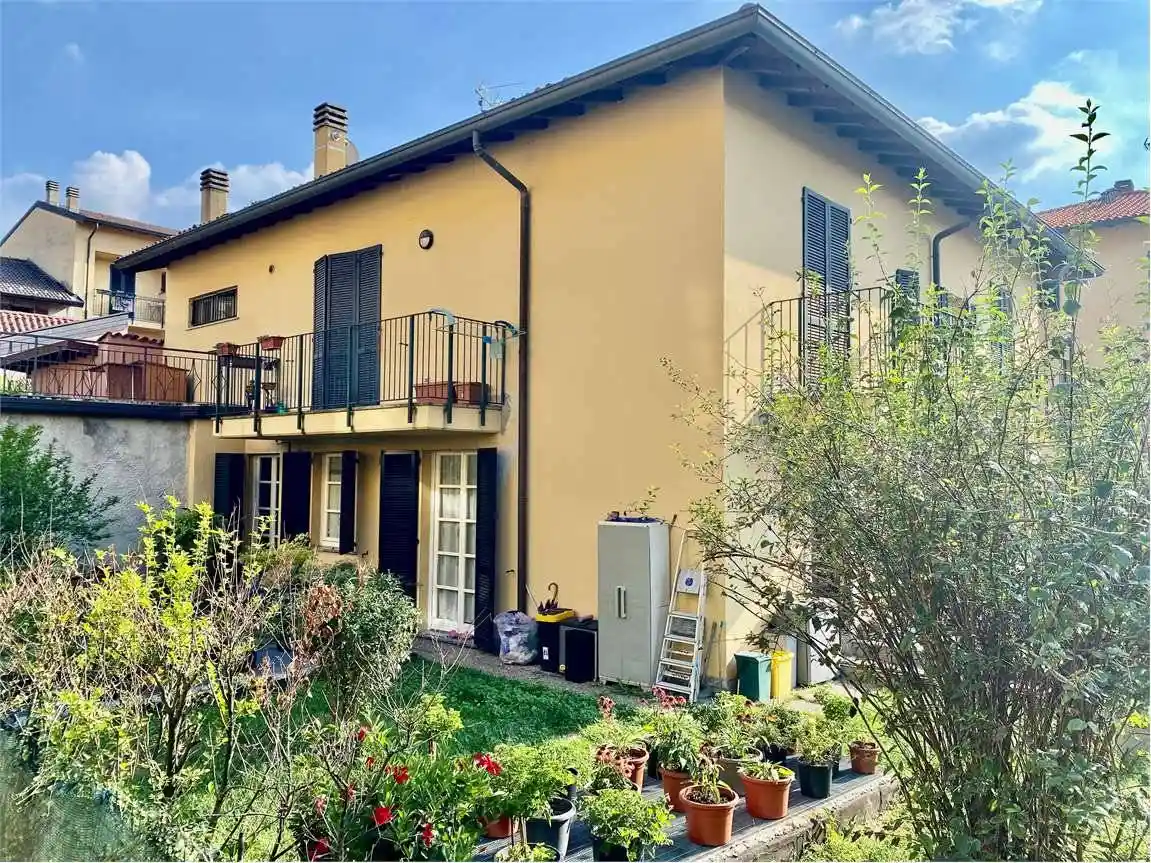 Appartamento in vendita a Sirone