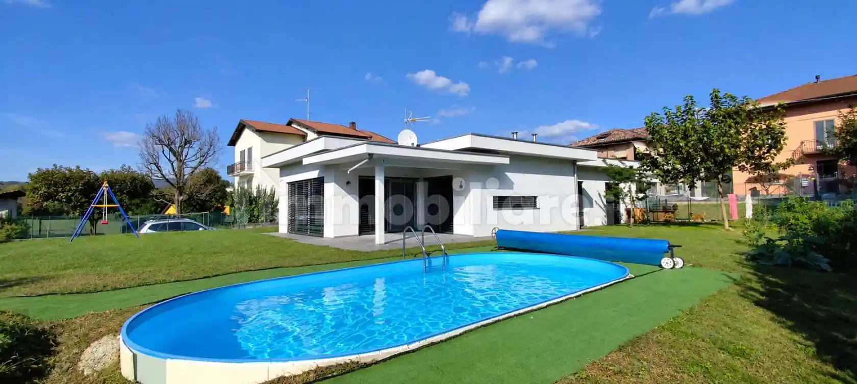 Villa in vendita a Faloppio