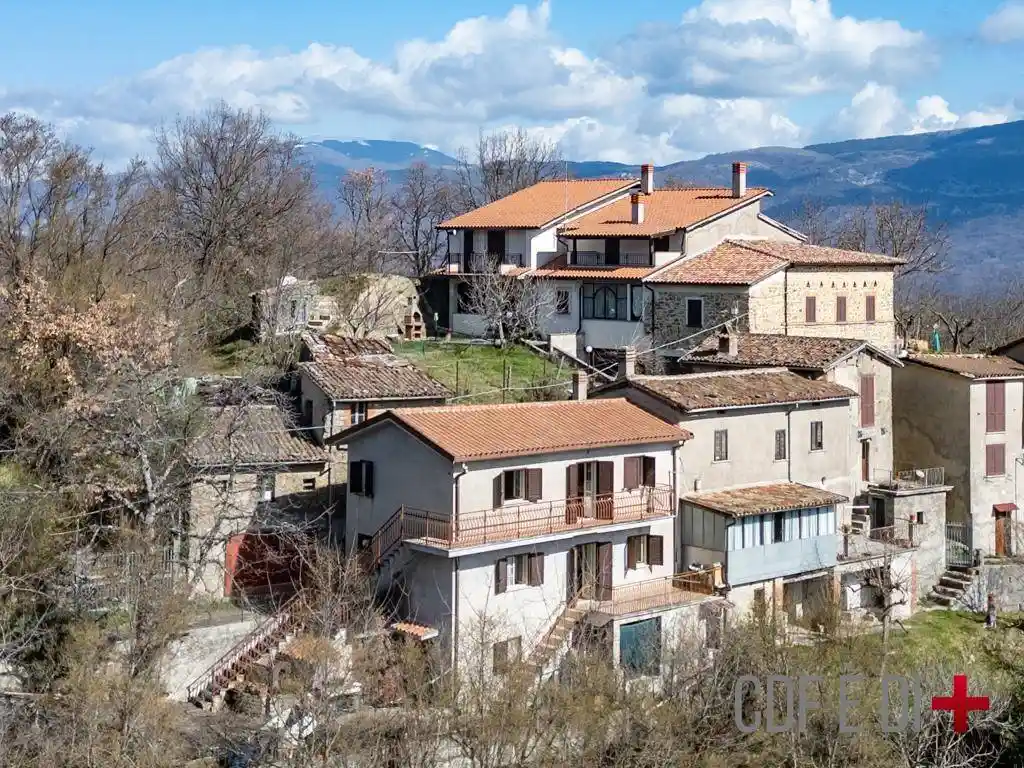 Villetta a schiera in vendita a Pescorocchiano