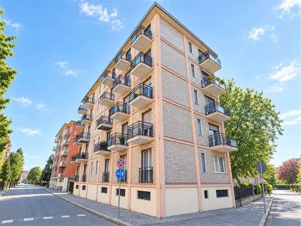 Appartamento in vendita a Novara