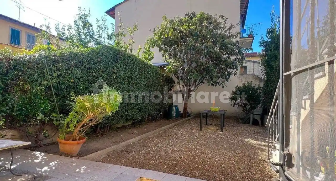 Casa indipendente in vendita a Firenze