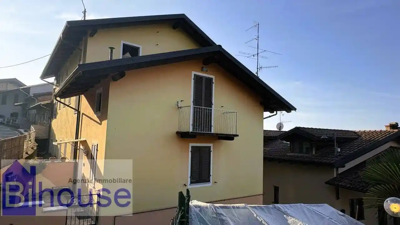 Villetta a schiera in vendita a Ronco Biellese