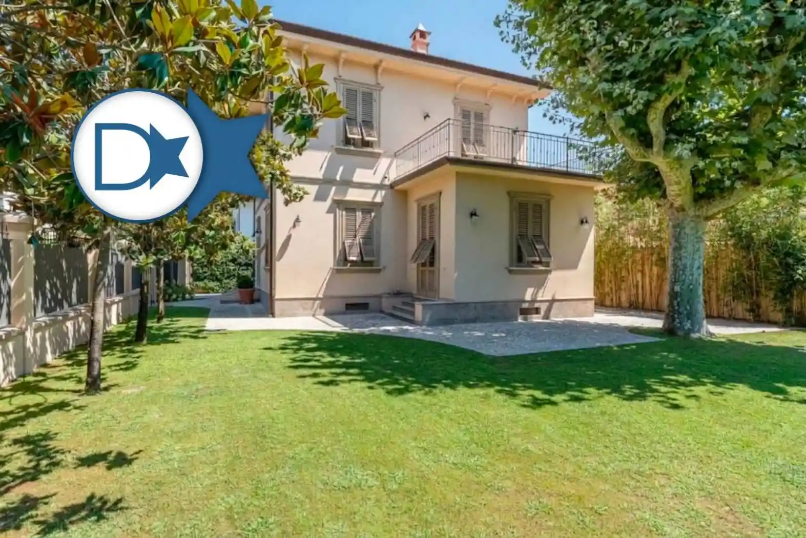 Villa in vendita a Forte dei Marmi