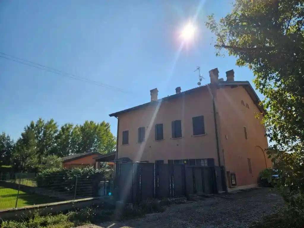 Villa in vendita a Modena