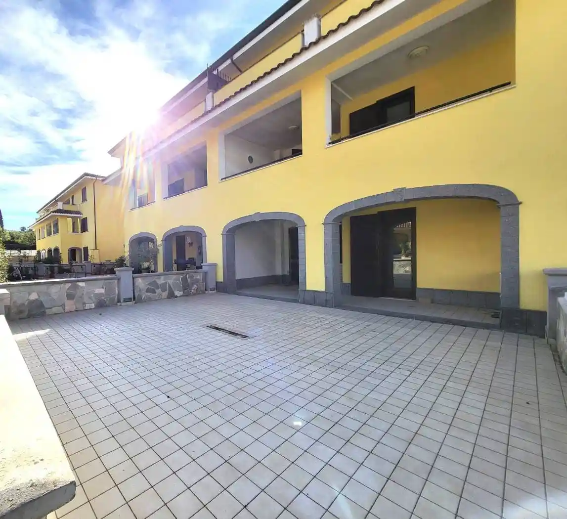 Appartamento in vendita a Faleria