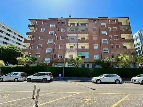 Appartamento in vendita a Corsico