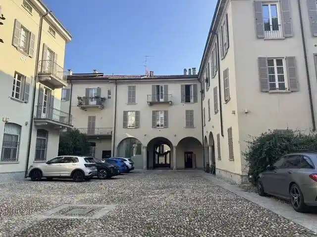 Appartamento in affitto a Como