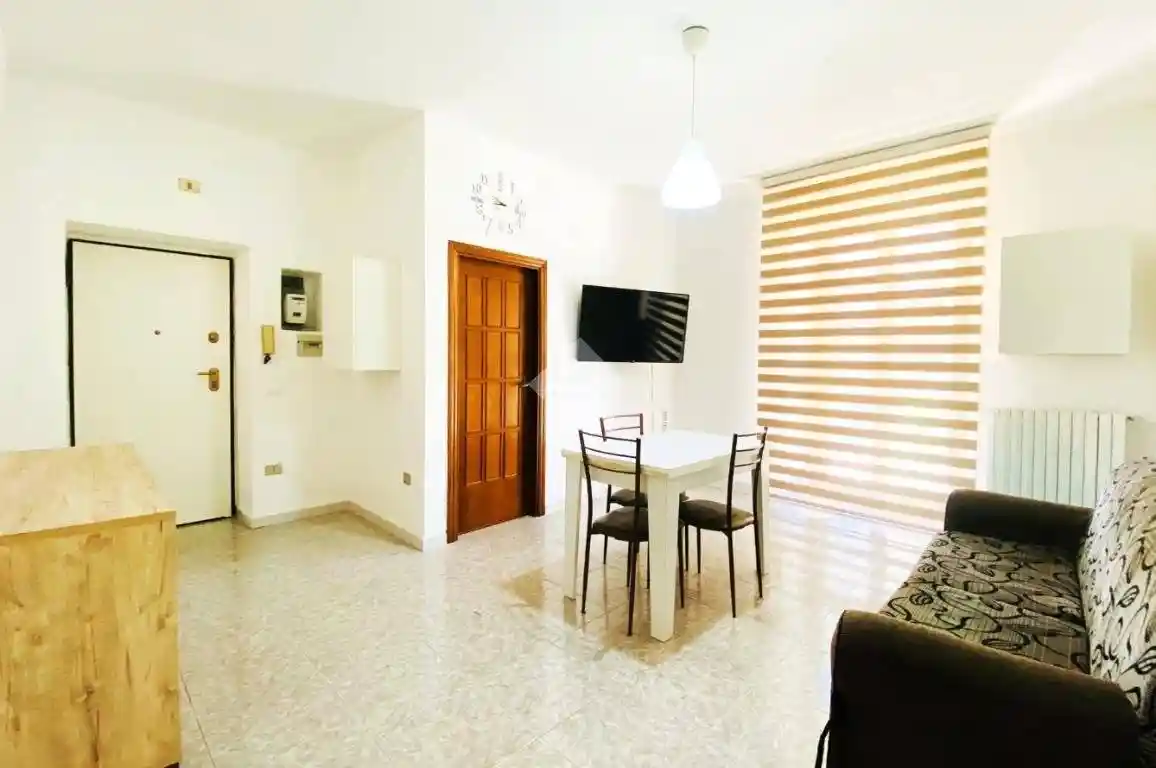 Appartamento in vendita a Paola