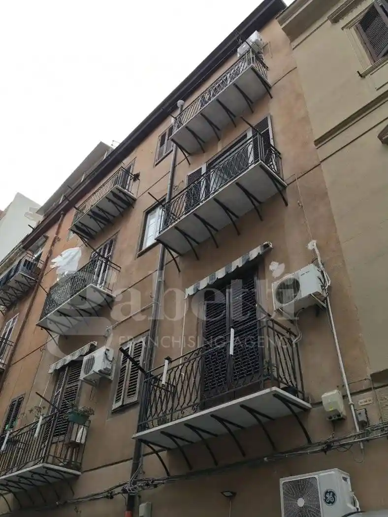 Appartamento in vendita a Palermo