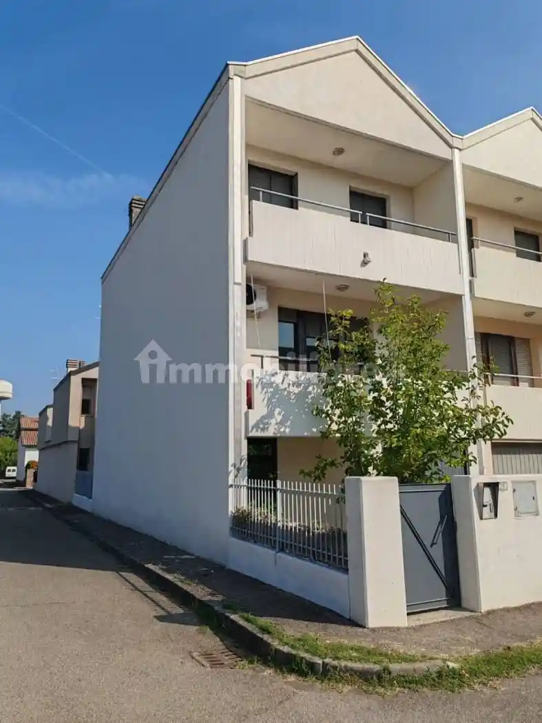 Villetta a schiera in vendita a Parma