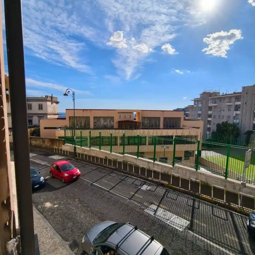 Appartamento in affitto a Napoli