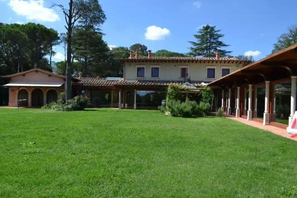 Villa in affitto a Roma