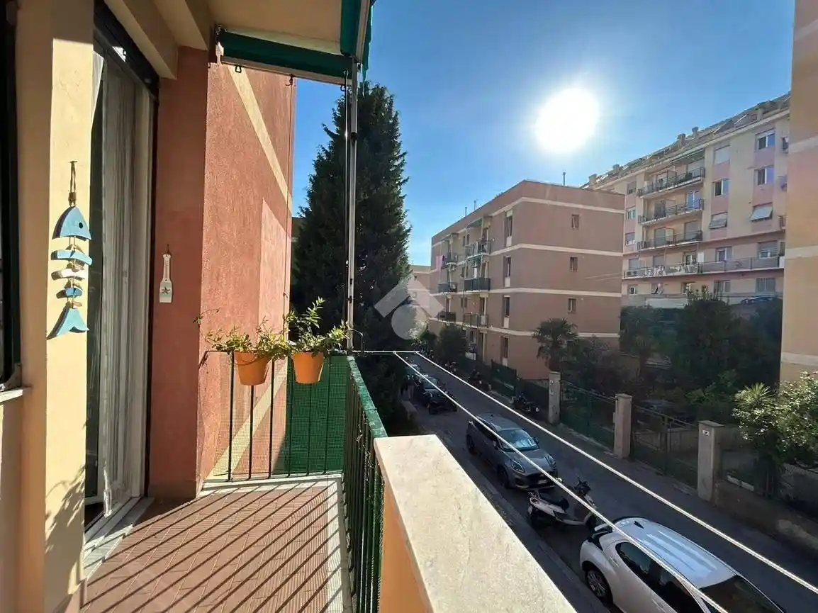 Appartamento in vendita a Genova