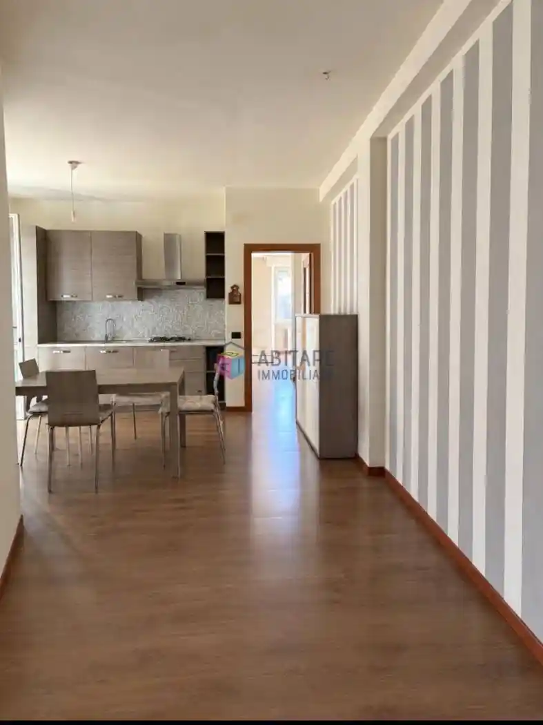 Appartamento in vendita a Livorno