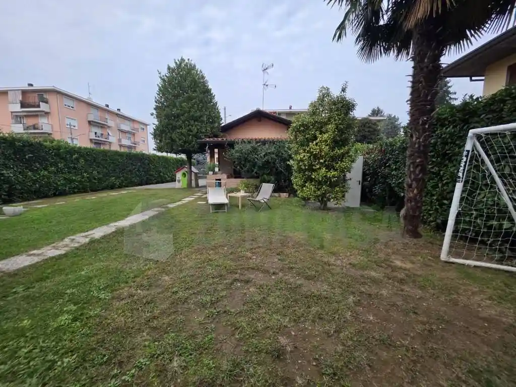 Villa in vendita a Gallarate