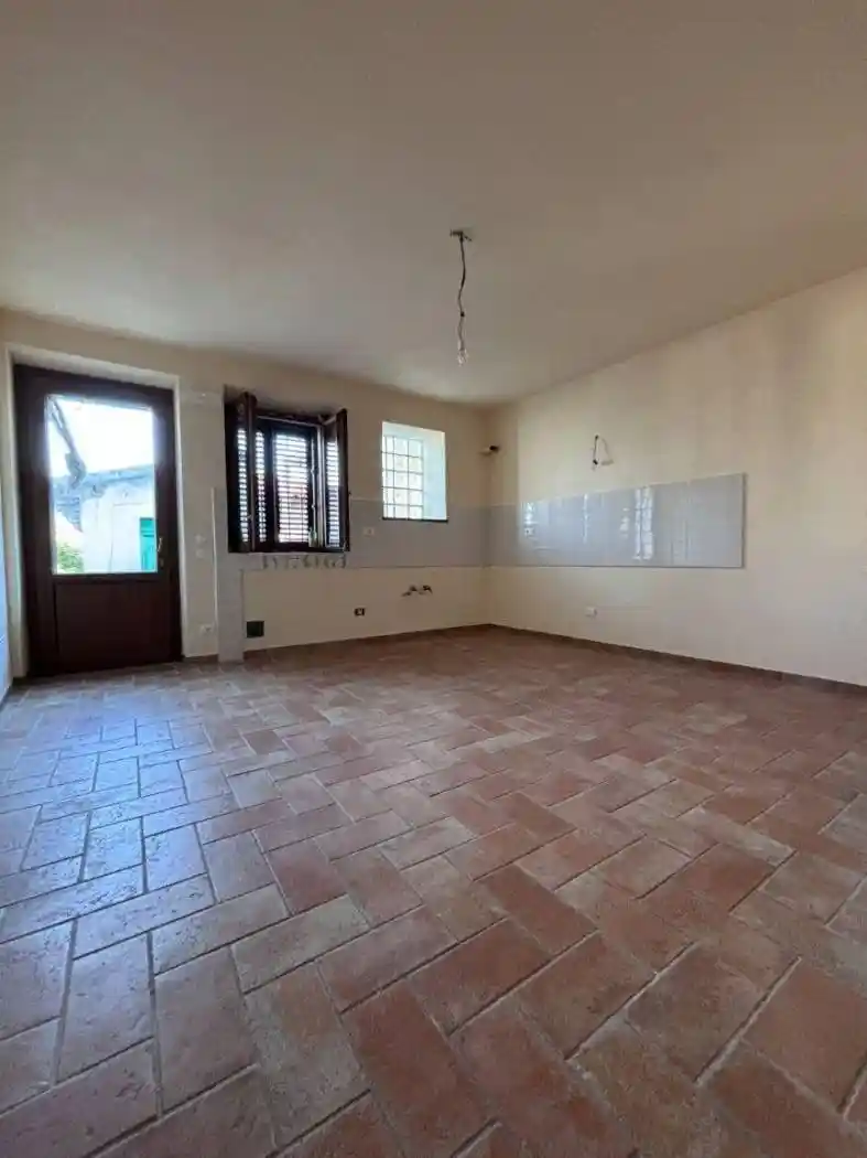 Casa indipendente in vendita a San Giuliano Terme