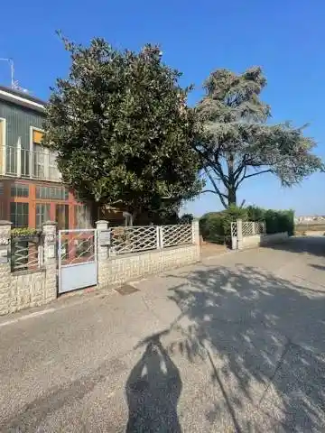 Casa indipendente in vendita a Ferrara
