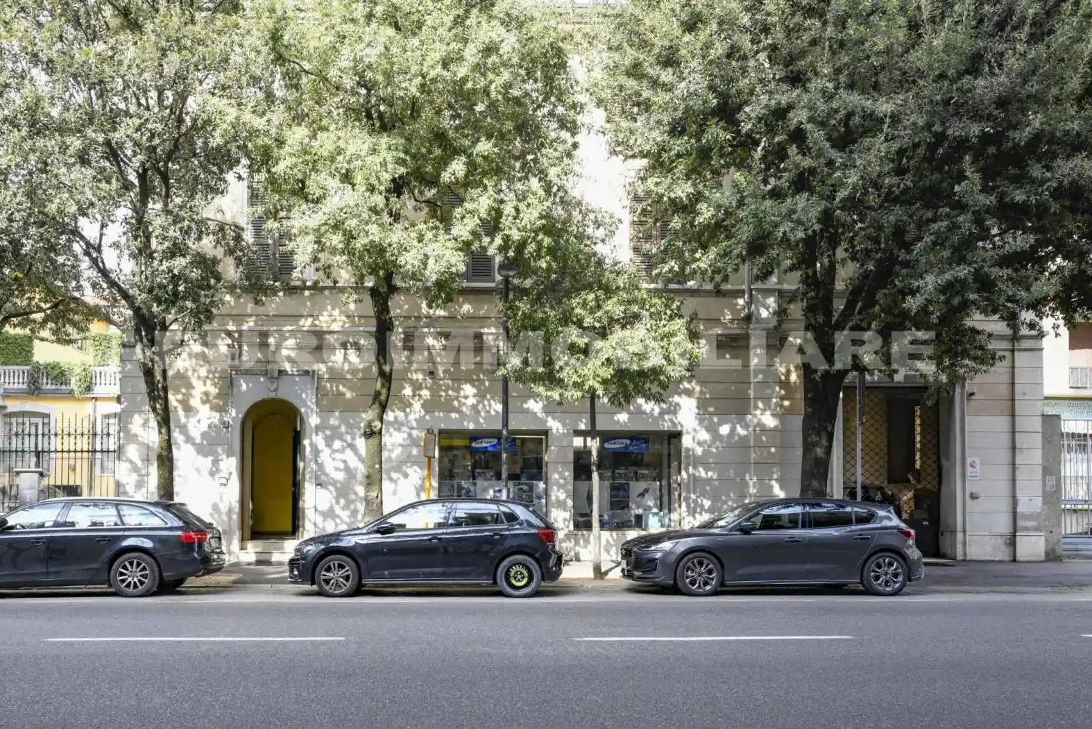 Palazzo - Edificio in vendita a Brescia
