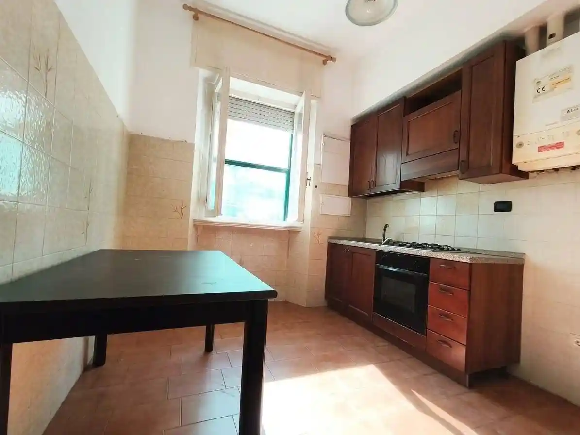 Appartamento in vendita a Livorno