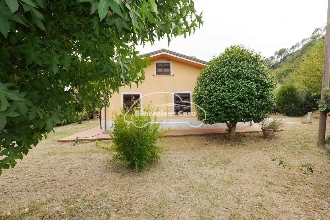 Villa in vendita a Capannori