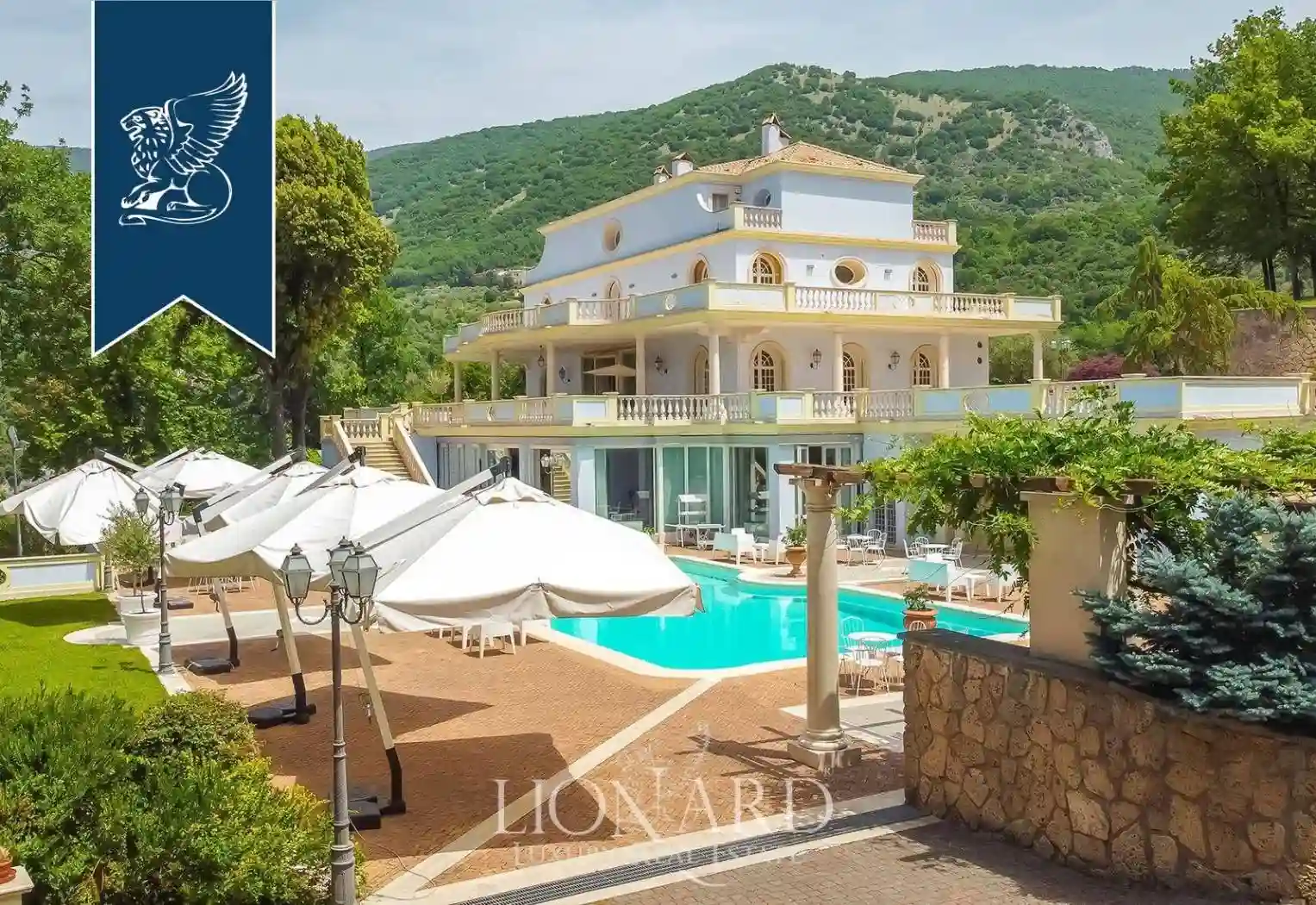 Villa - foto 2