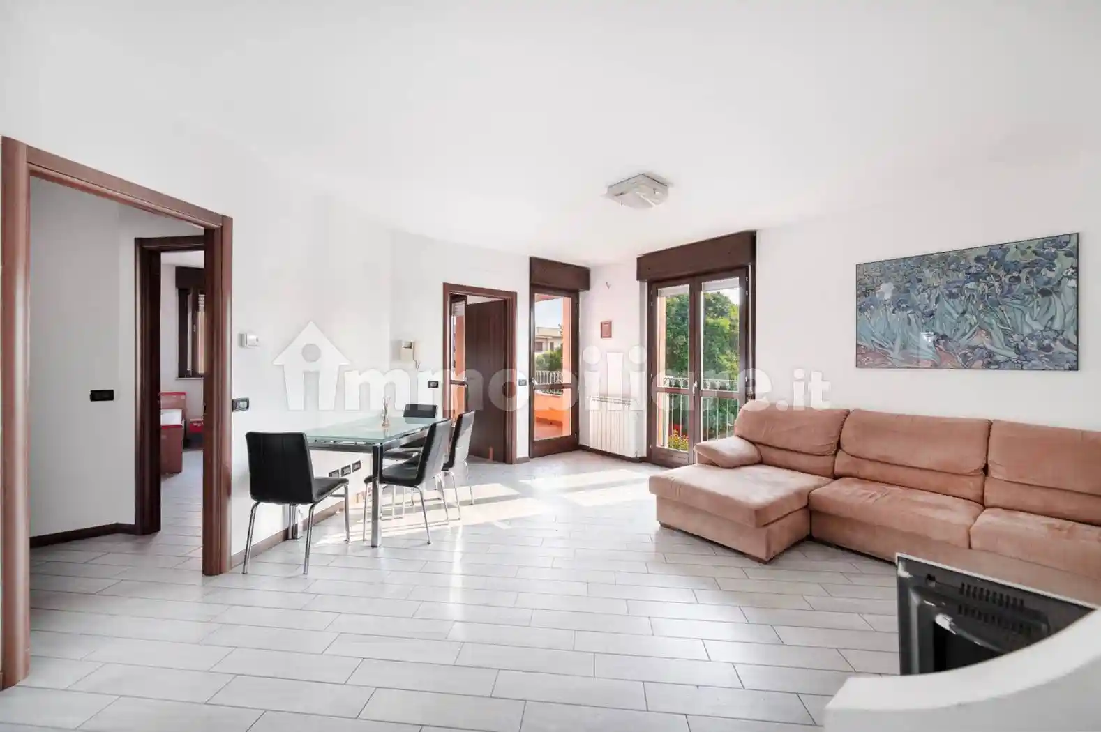 Appartamento in vendita a Bernareggio