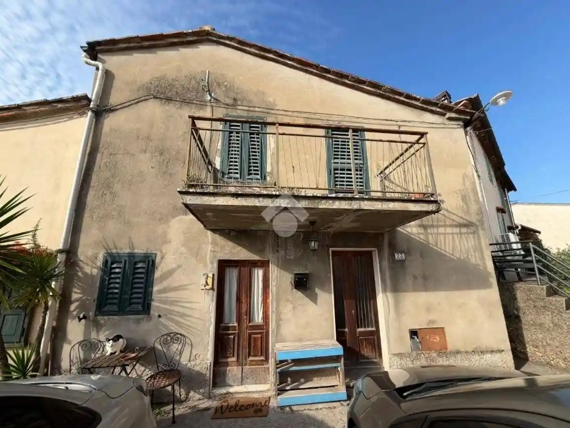 Rustico - Casale in vendita a Pistoia