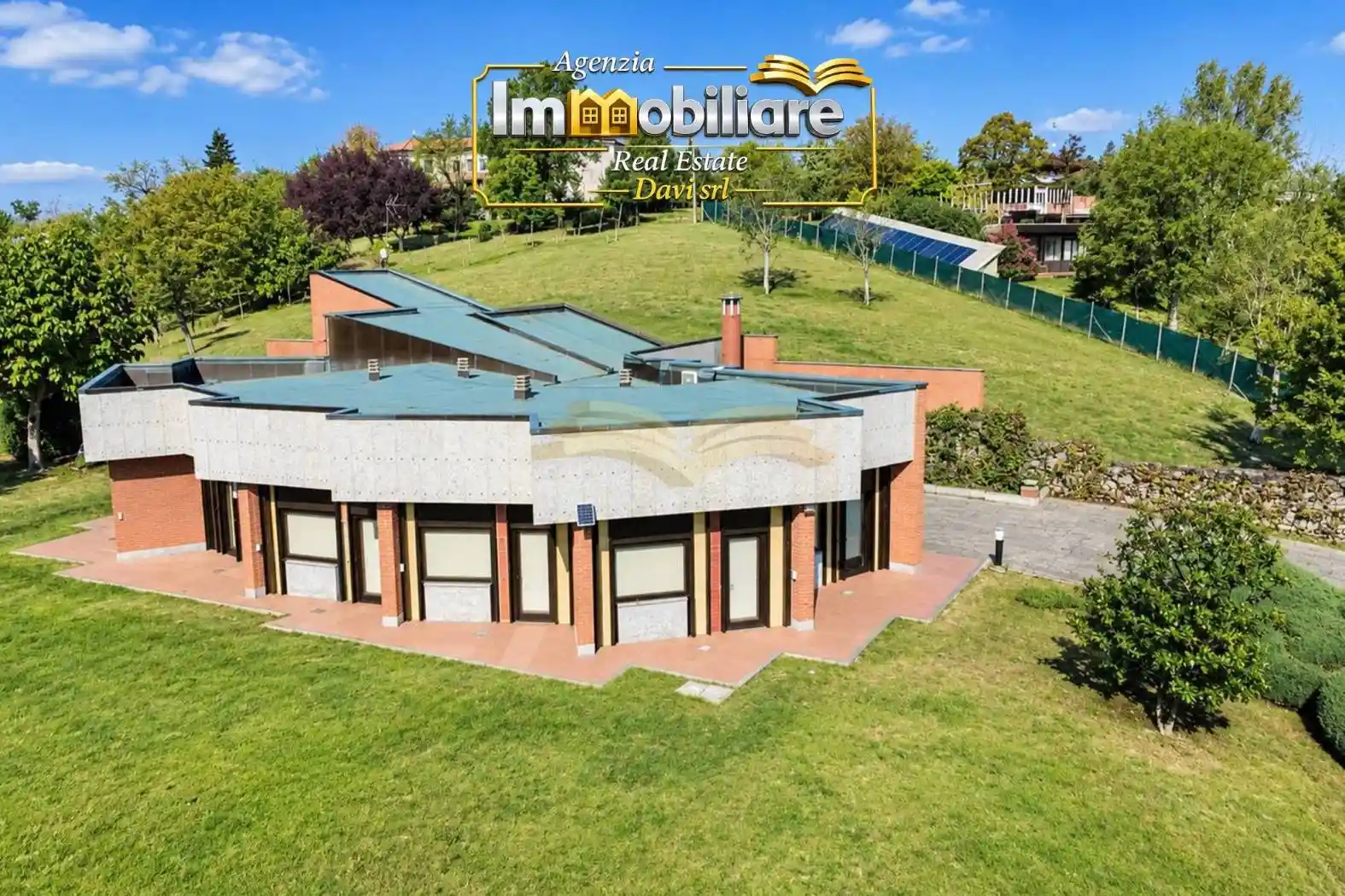 Villa in vendita a Valenza
