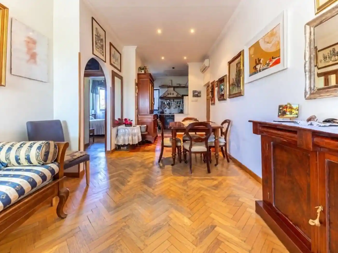 Appartamento in vendita a Roma