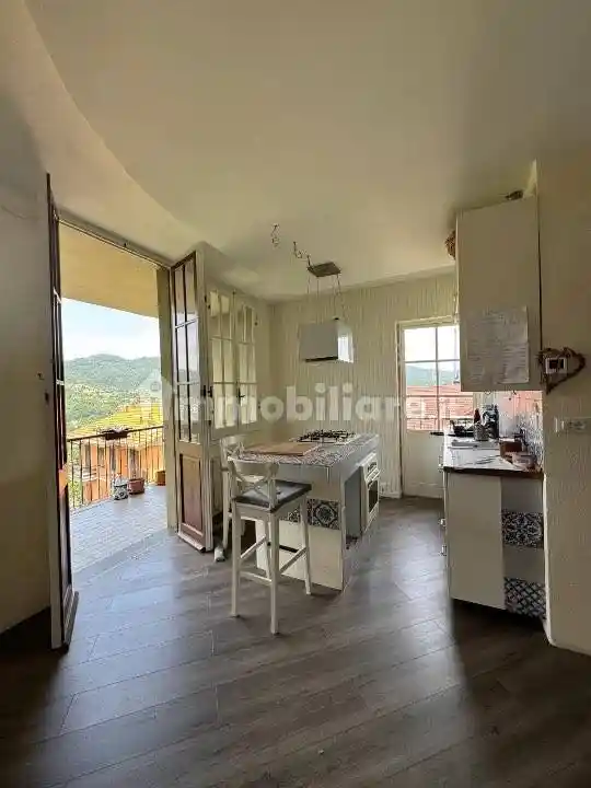 Villa in vendita a Casella
