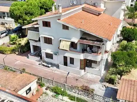 Appartamento in vendita a Taranto