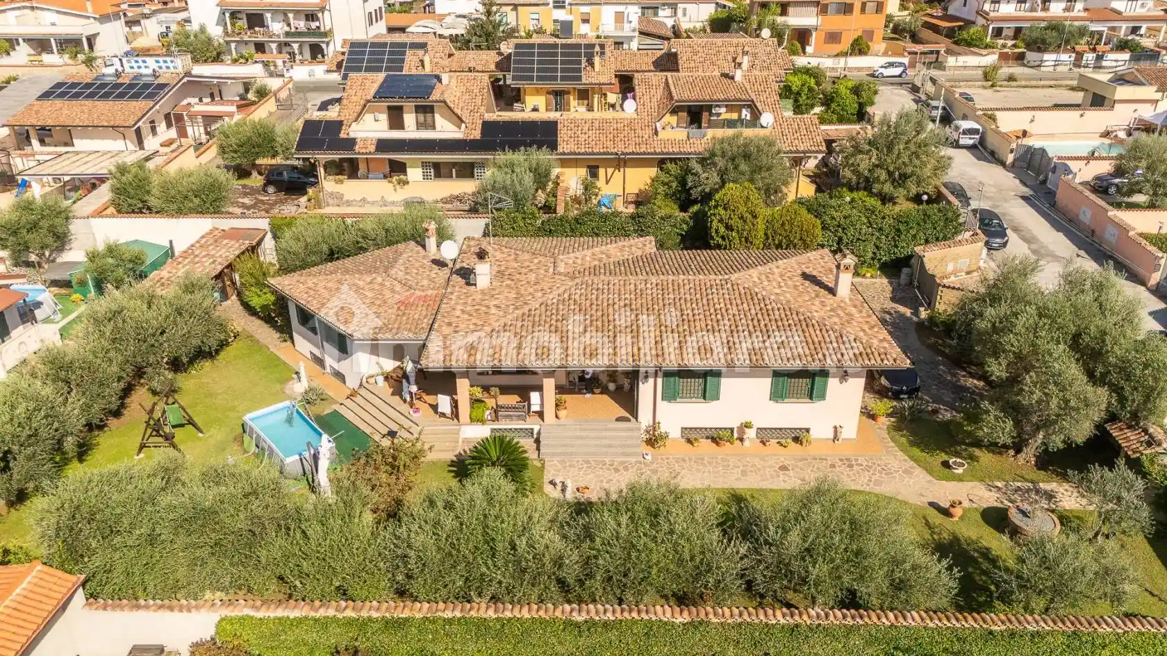Villa in vendita a Ardea
