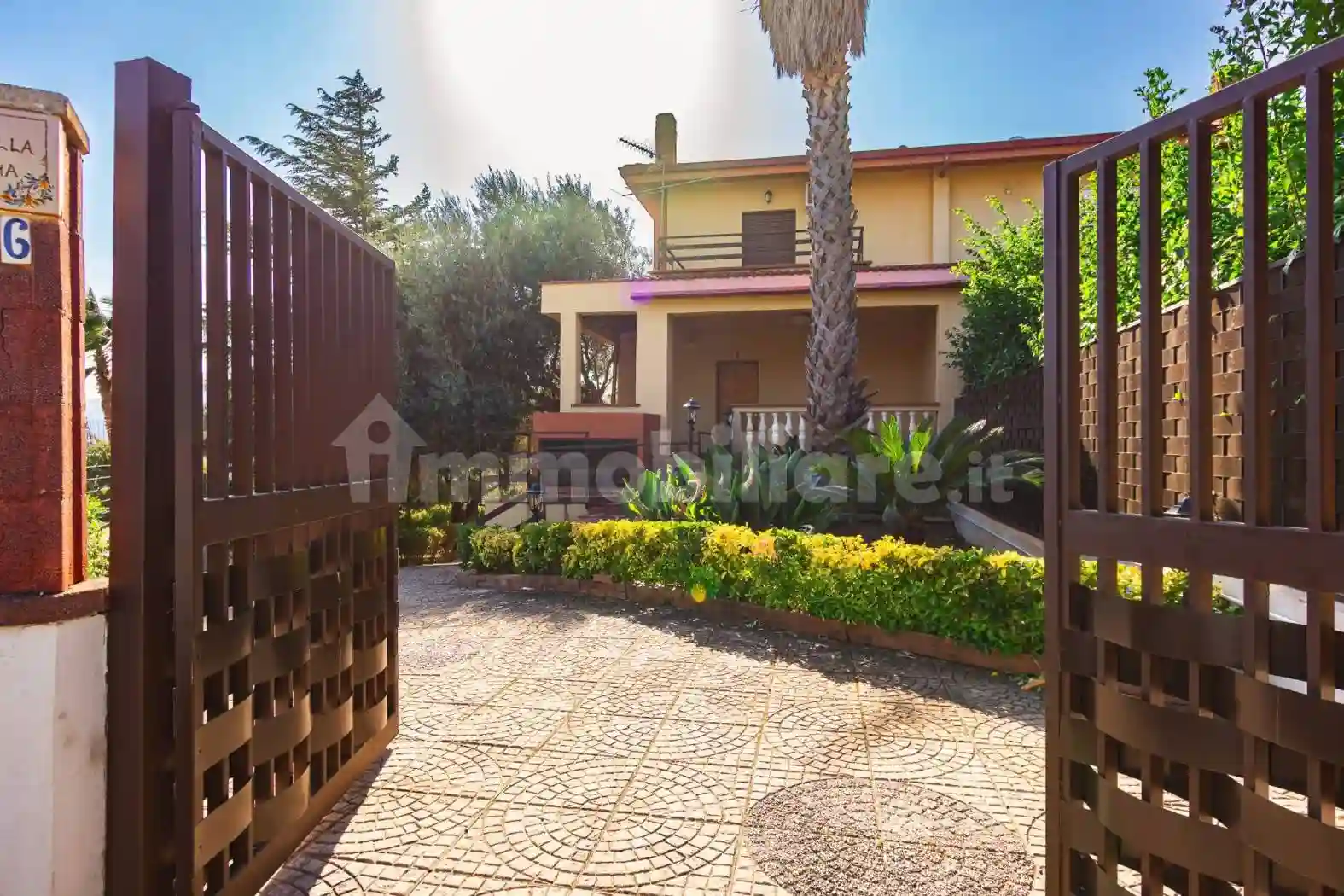Villa - foto 2