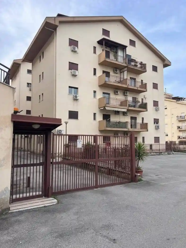 Appartamento in vendita a Monreale