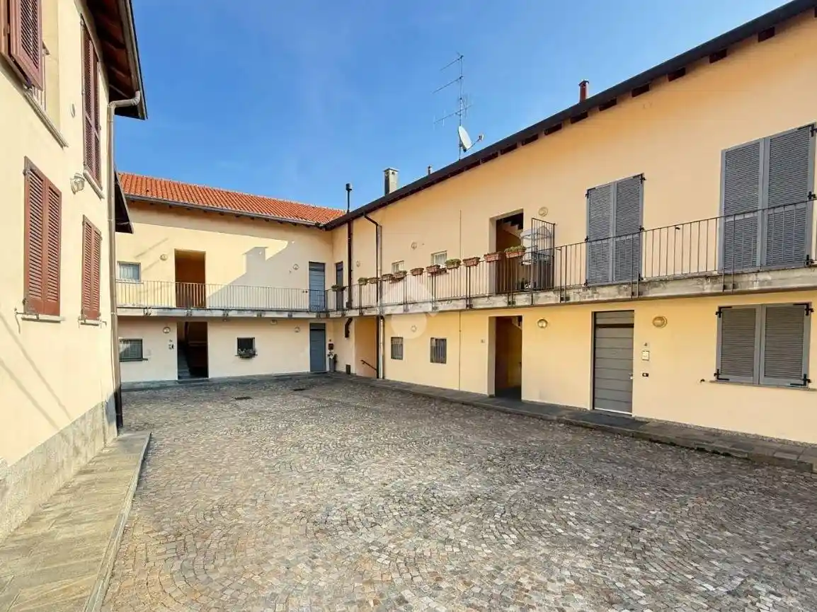 Appartamento in vendita a Airuno