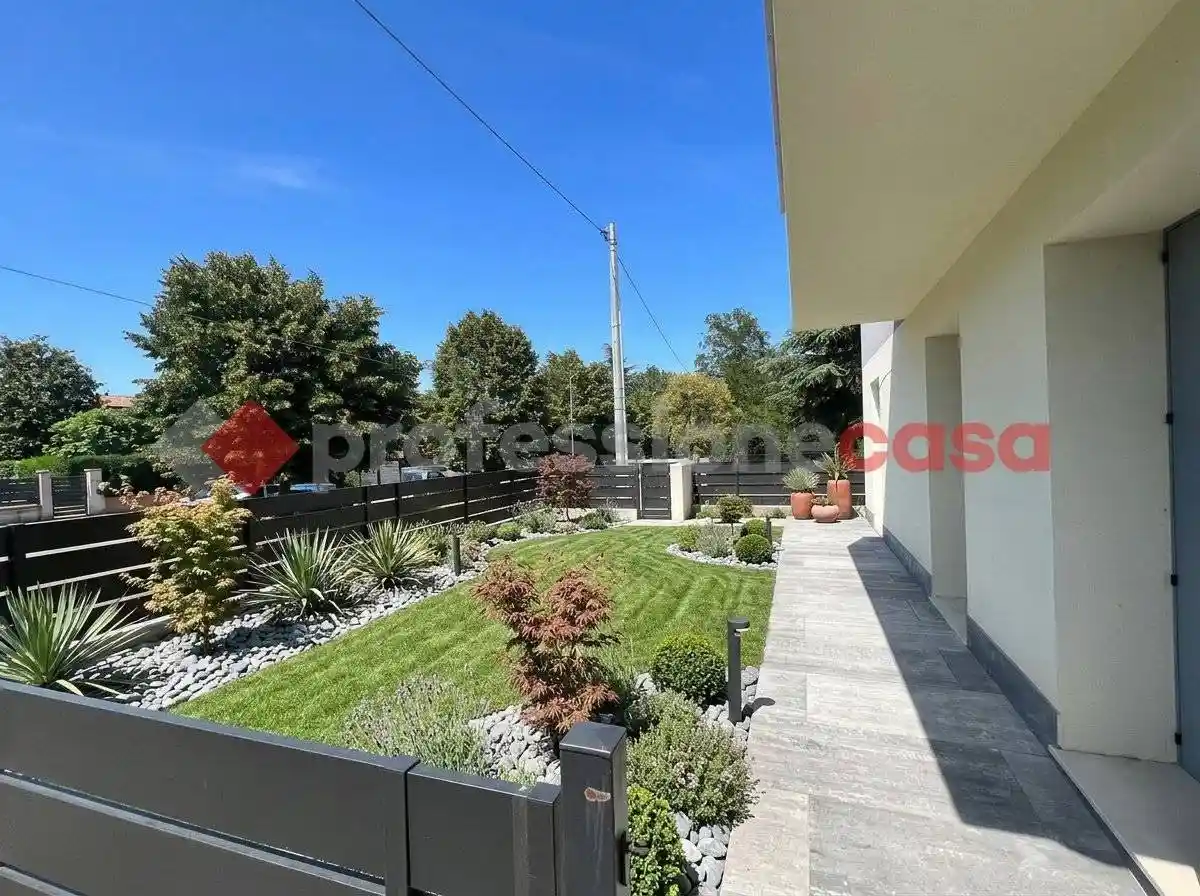 Appartamento in vendita a Casalgrande
