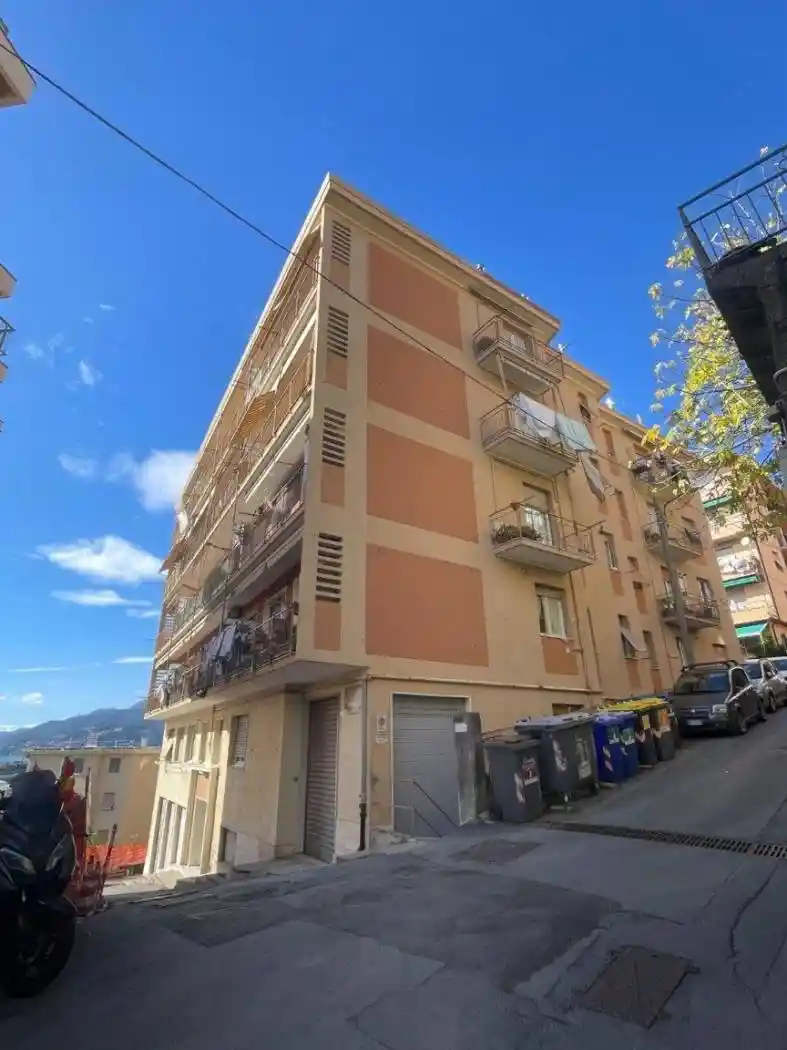 Appartamento in affitto a Genova
