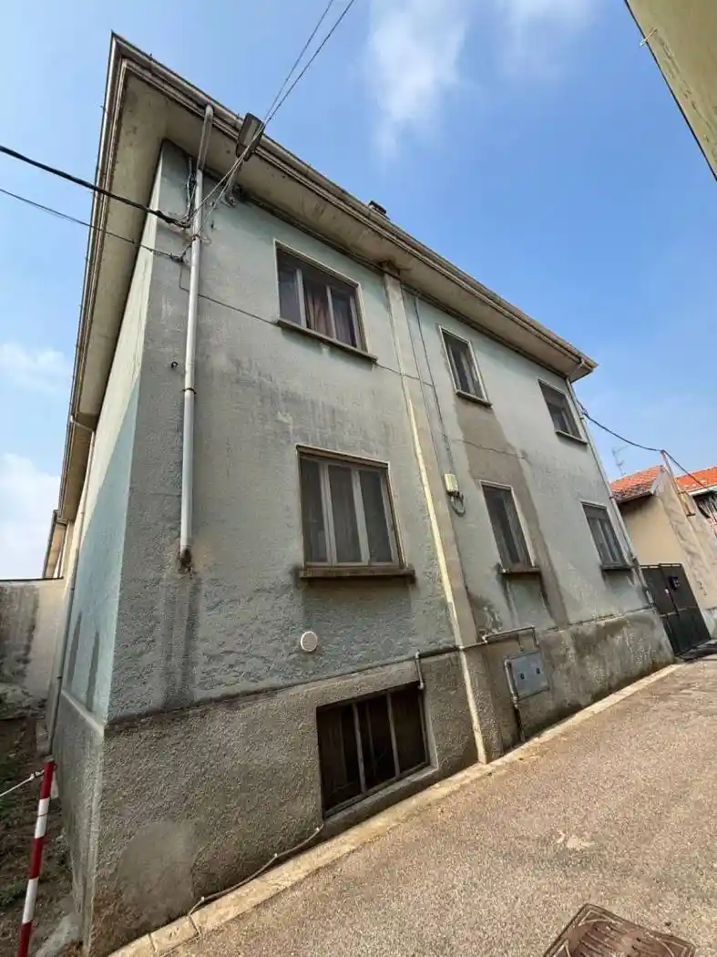 Casa indipendente in vendita a Mortara