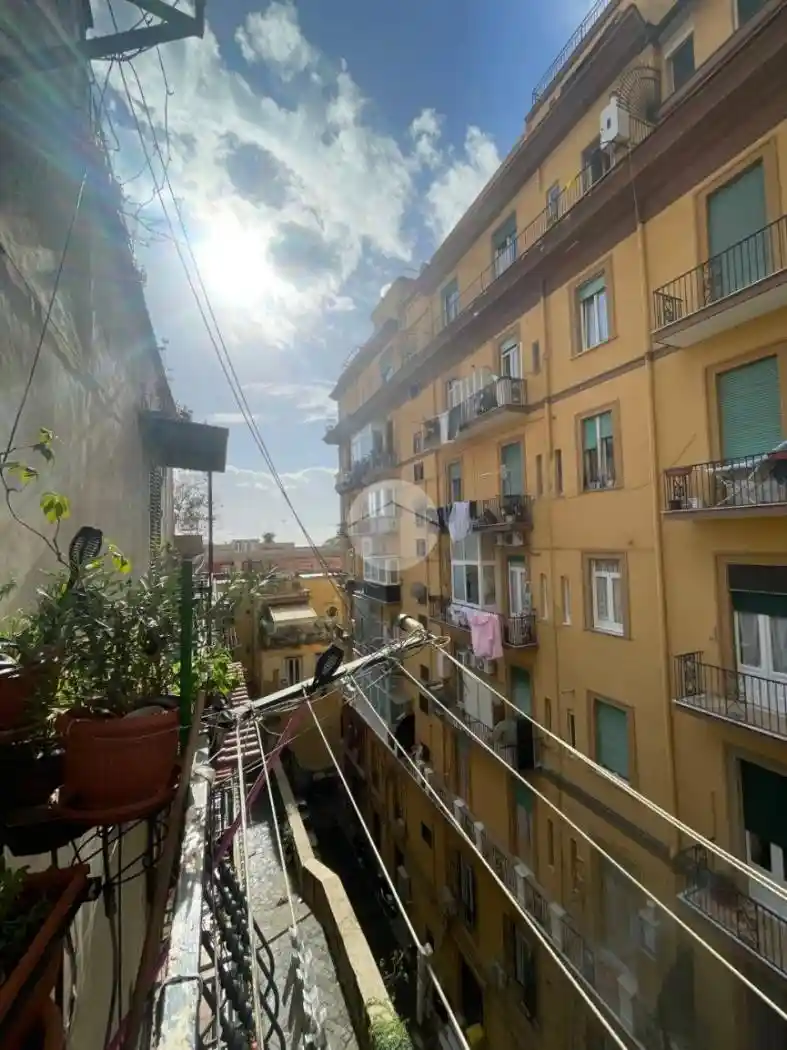 Appartamento in vendita a Napoli