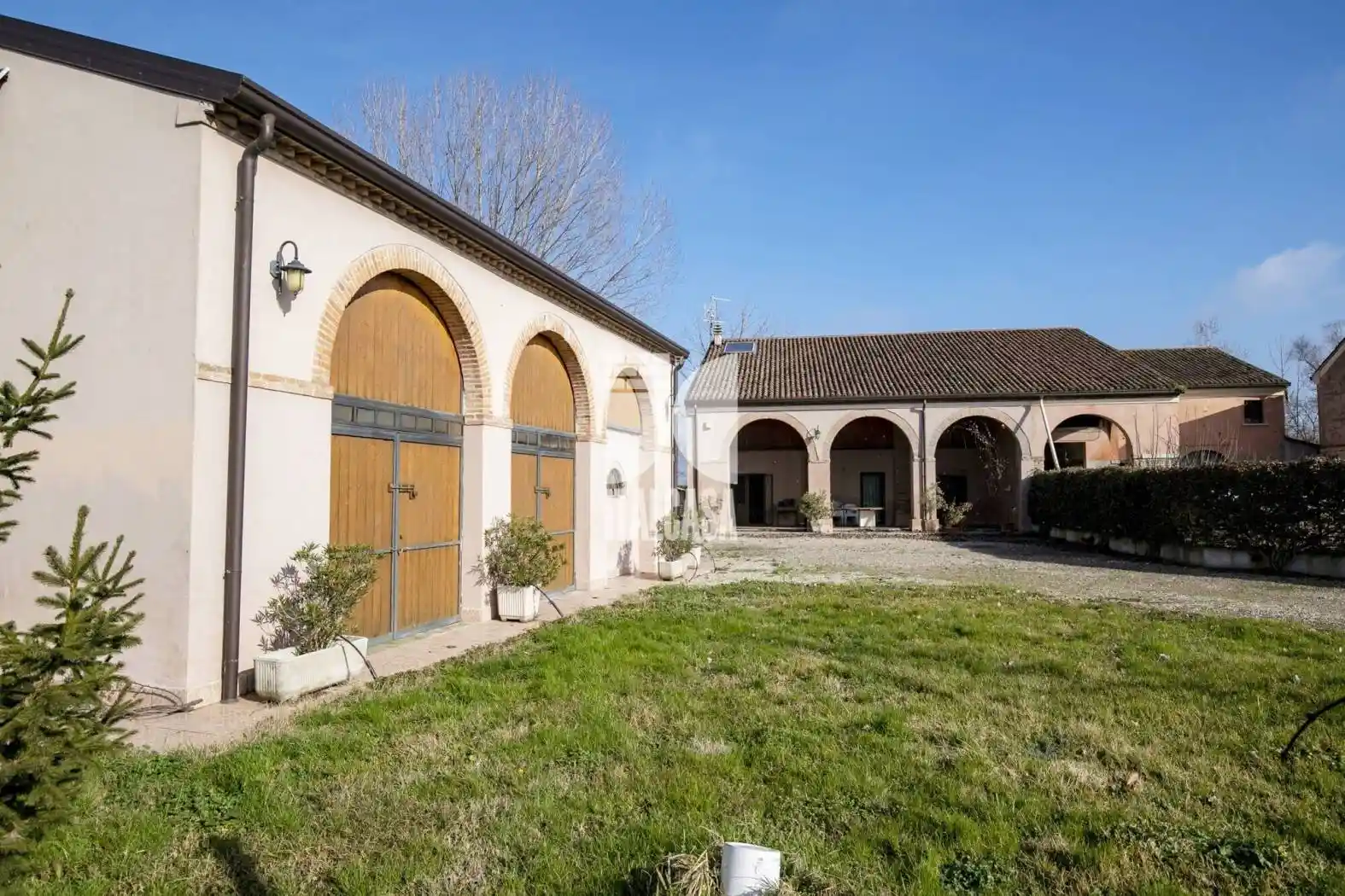 Rustico - Casale in vendita a San Giorgio Bigarello