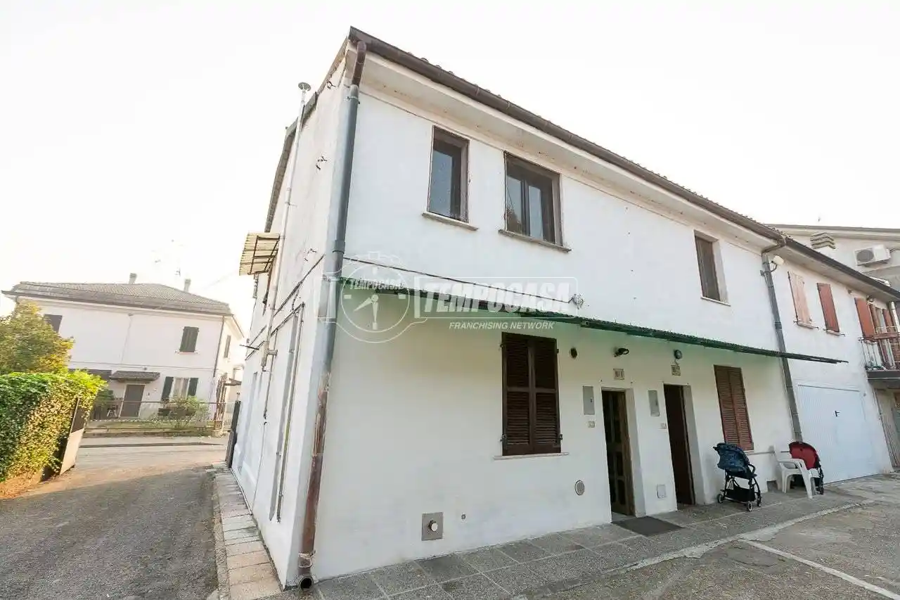 Casa indipendente in vendita a Caselle Landi