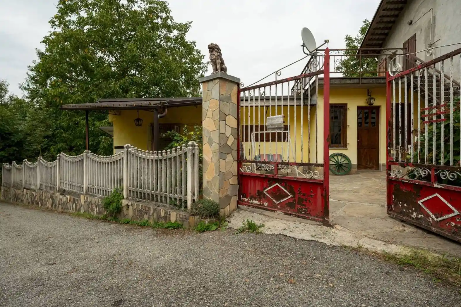 Casa indipendente in vendita a Barge