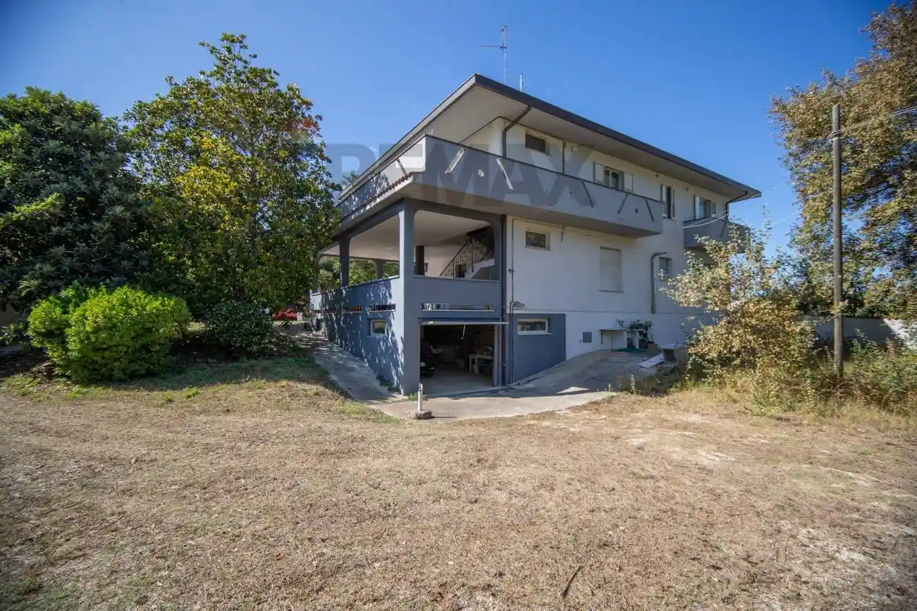 Villa in vendita a Ortona