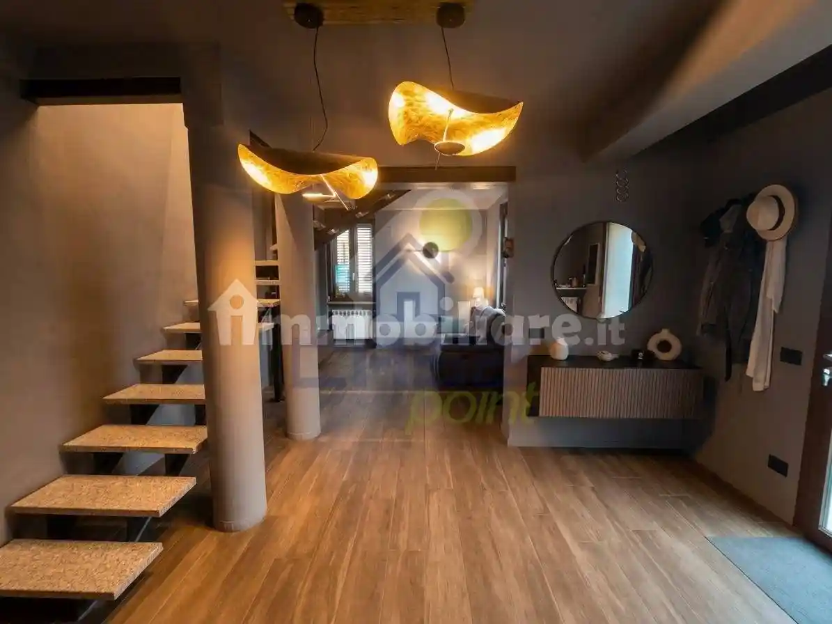 Casa indipendente in vendita a Maleo
