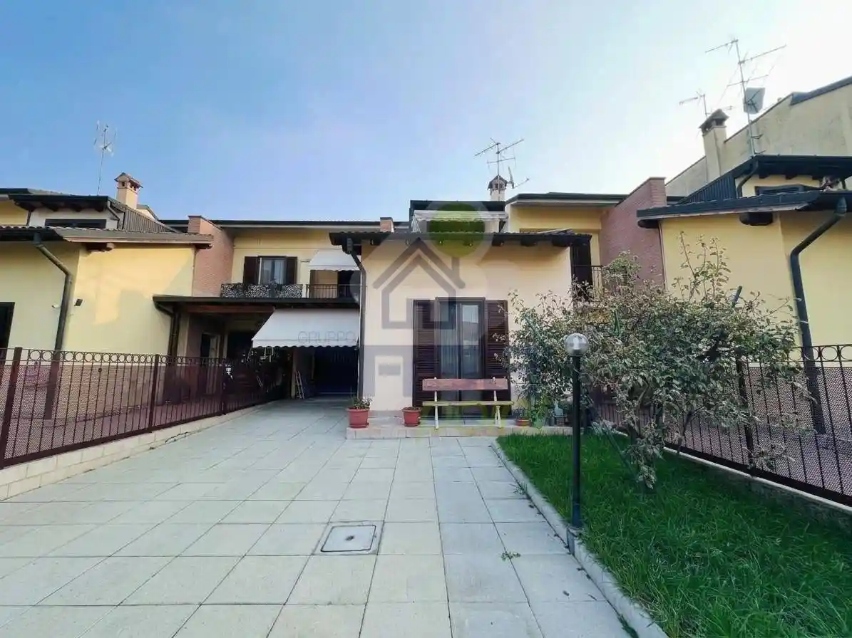 Villetta a schiera in vendita a Castiraga Vidardo