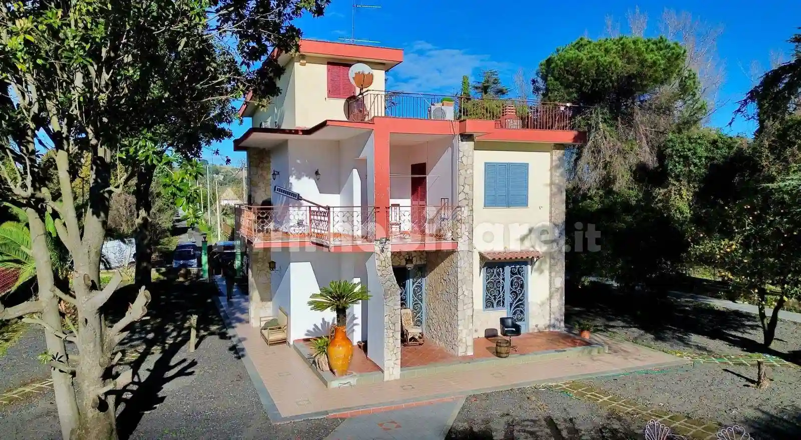 Villa - foto 2