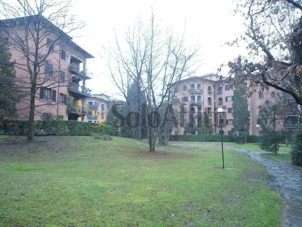 Appartamento in affitto a Varese
