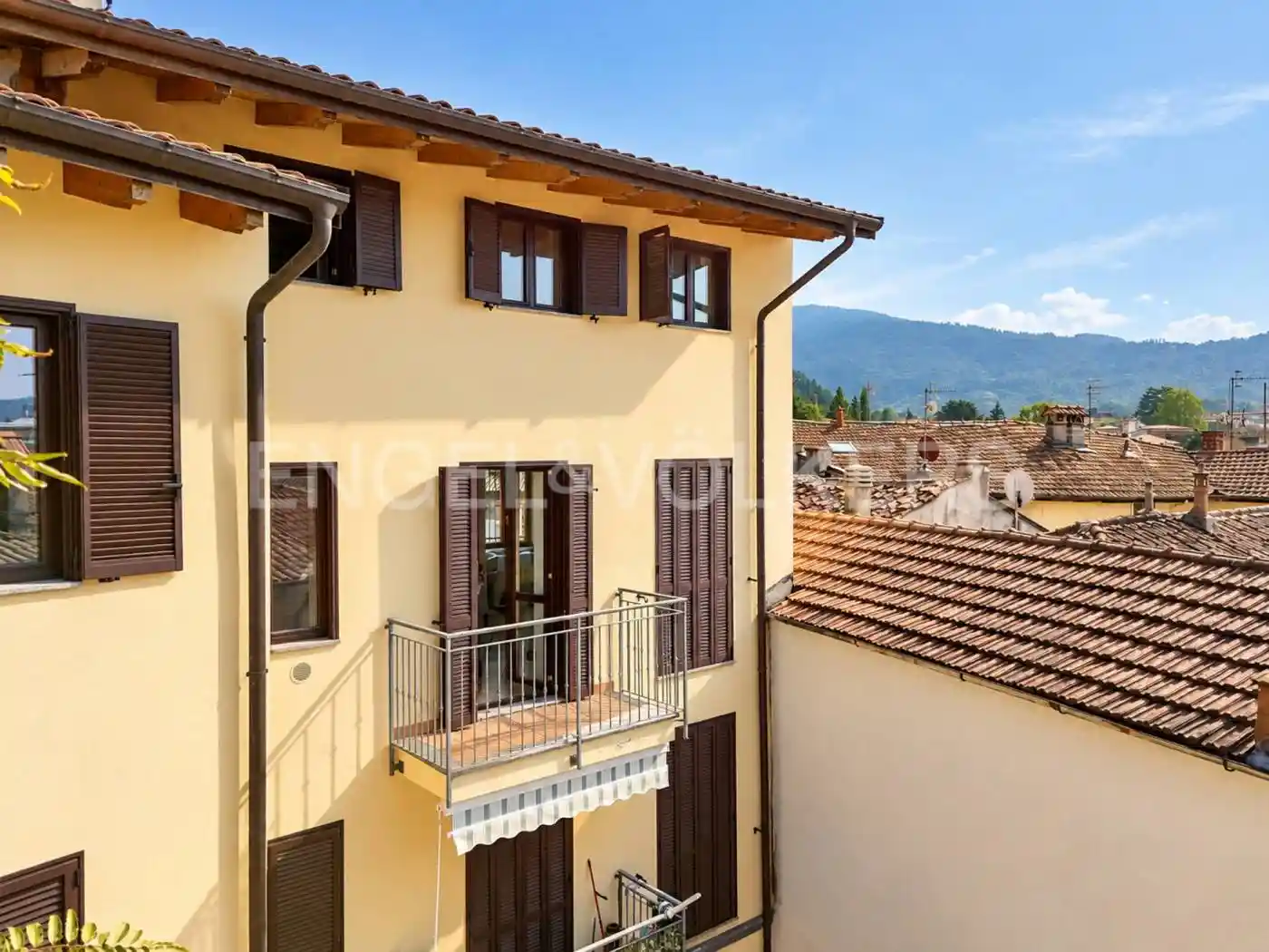 Appartamento in vendita a Luino
